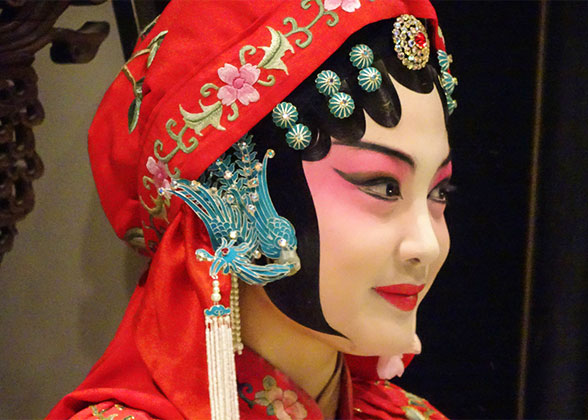 Chinese Opera Make-up Chinese Opera Make-up