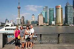 Tourists by the Huangpu River