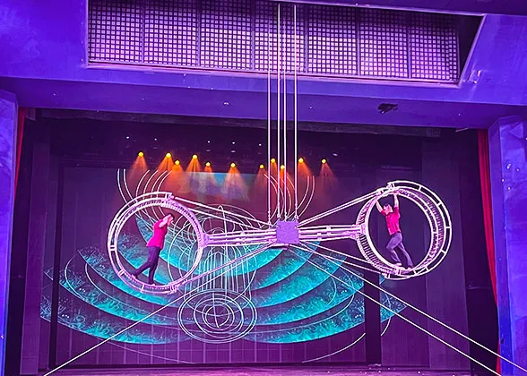 [Beijing] Red Theater Acrobatics Show