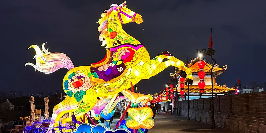 Giant Horse Lantern, Xi'an City Wall
