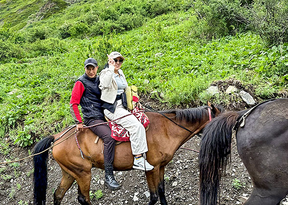 Horse Riding to Kaindy Lake Horse Riding to Kaindy Lake