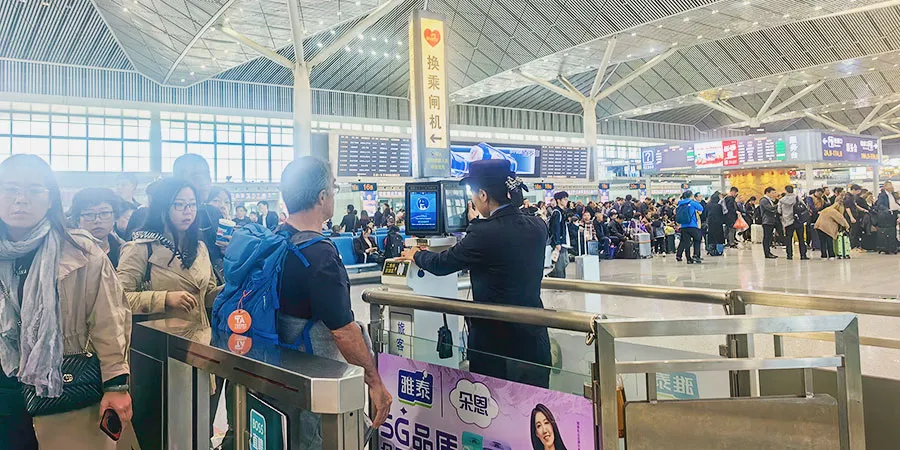 Check-in with Passports through Manual Lane